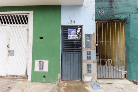 Casa para alugar com 300m², 2 quartos e sem vagaFachada