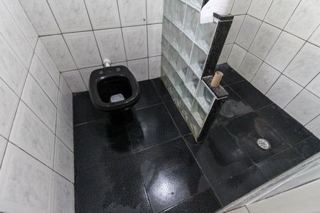 Casa para alugar com 300m², 2 quartos e sem vagaBanheiro