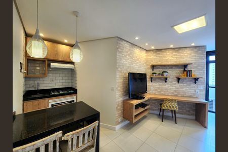 Apartamento para alugar com 37m², 1 quarto e 1 vaga Apartamento para alugar com 37m², 1 quarto e 1 vagaSala/Cozinha