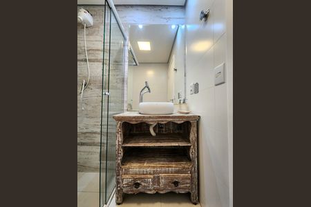 Apartamento para alugar com 37m², 1 quarto e 1 vaga Apartamento para alugar com 37m², 1 quarto e 1 vagaBanheiro da Suíte