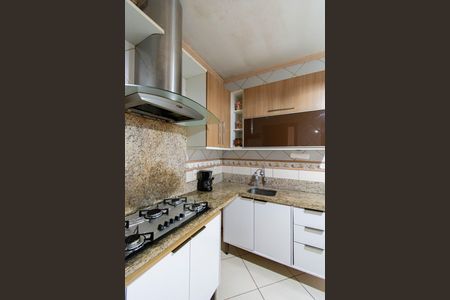 Casa à venda com 200m², 3 quartos e 2 vagas Casa à venda com 200m², 3 quartos e 2 vagasCozinha