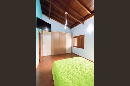 Casa à venda com 200m², 3 quartos e 2 vagas Casa à venda com 200m², 3 quartos e 2 vagasSuíte 1