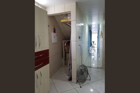 Cozinha de casa de condomínio à venda com 3 quartos, 200m² em Taquara, Rio de Janeiro
