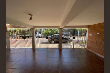 Casa para alugar com 150m², 3 quartos e 2 vagas Casa para alugar com 150m², 3 quartos e 2 vagasGaragem