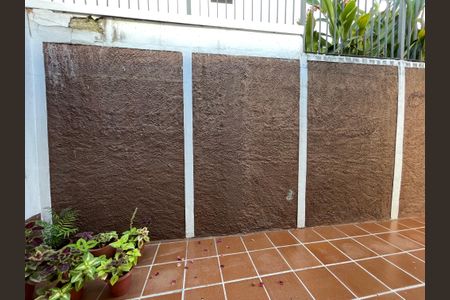 Casa para alugar com 150m², 3 quartos e 2 vagas Casa para alugar com 150m², 3 quartos e 2 vagasQuintal