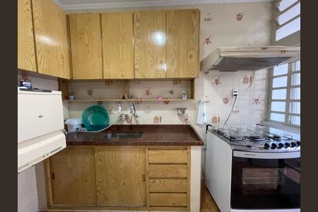 Casa para alugar com 150m², 3 quartos e 2 vagas Casa para alugar com 150m², 3 quartos e 2 vagasCozinha