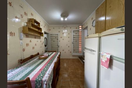 Casa para alugar com 150m², 3 quartos e 2 vagas Casa para alugar com 150m², 3 quartos e 2 vagasCozinha