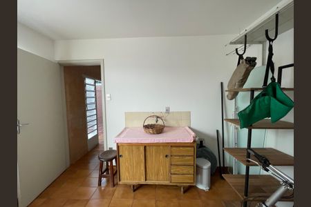 Casa para alugar com 150m², 3 quartos e 2 vagas Casa para alugar com 150m², 3 quartos e 2 vagasCozinha 2