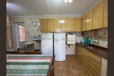 Casa para alugar com 150m², 3 quartos e 2 vagas Casa para alugar com 150m², 3 quartos e 2 vagasCozinha