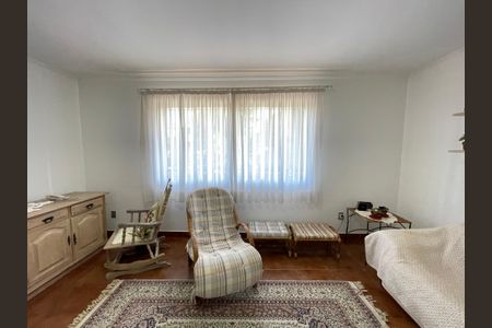 Casa para alugar com 150m², 3 quartos e 2 vagas Casa para alugar com 150m², 3 quartos e 2 vagasSala