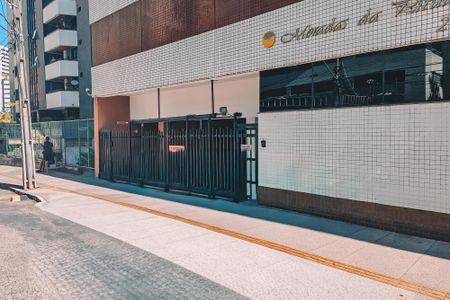 Apartamento para alugar com 95m², 3 quartos e 2 vagasFachada