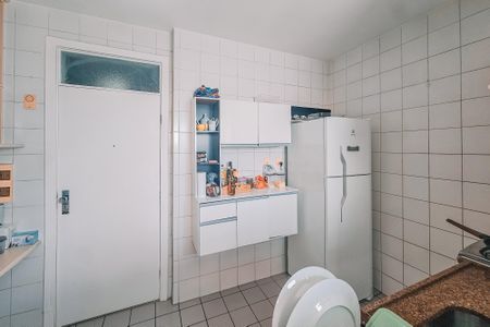 Apartamento para alugar com 95m², 3 quartos e 2 vagasCozinha