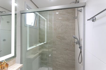 Apartamento à venda com 130m², 3 quartos e 2 vagasBanheiro da Suíte 3