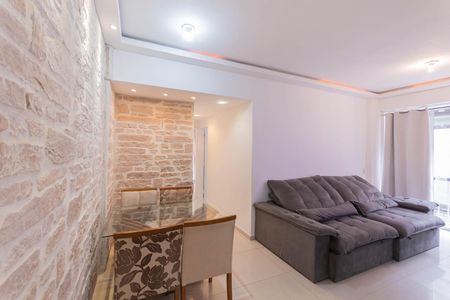 Apartamento à venda com 80m², 2 quartos e 1 vagaSala