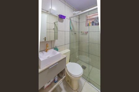 Casa à venda com 80m², 2 quartos e 1 vaga Casa à venda com 80m², 2 quartos e 1 vagaBanheiro