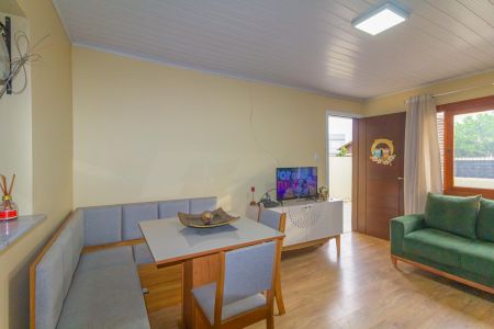 Casa à venda com 80m², 2 quartos e 1 vaga Casa à venda com 80m², 2 quartos e 1 vagaSala