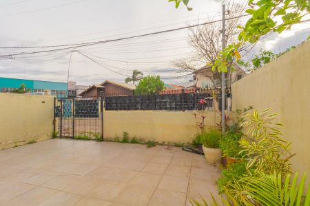 Casa à venda com 80m², 2 quartos e 1 vaga Casa à venda com 80m², 2 quartos e 1 vagaPátio da Frente de Casa