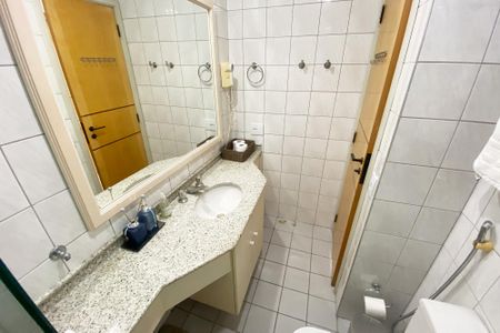 Studio para alugar com 32m², 1 quarto e 1 vaga Studio para alugar com 32m², 1 quarto e 1 vagaBanheiro Social