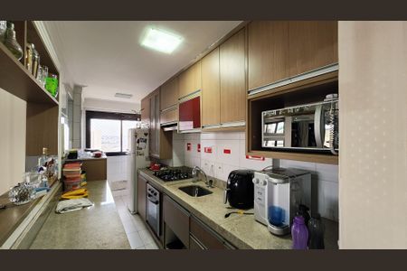 Apartamento à venda com 77m², 2 quartos e 1 vaga Apartamento à venda com 77m², 2 quartos e 1 vagaCozinha e Área de Serviço