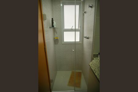 Apartamento à venda com 71m², 2 quartos e 2 vagasBanheiro da Suíte