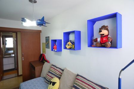 Quarto de apartamento à venda com 2 quartos, 67m² em Barra da Tijuca, Rio de Janeiro