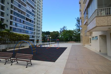 Apartamento à venda com 67m², 2 quartos e 1 vagaÁrea Comum - Playground