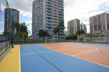 Apartamento à venda com 67m², 2 quartos e 1 vagaÁrea Comum - Quadra Esportiva