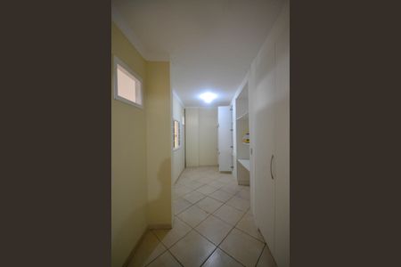 Casa para alugar com 225m², 2 quartos e 3 vagas Casa para alugar com 225m², 2 quartos e 3 vagasQuarto de Serviço