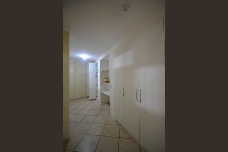 Casa para alugar com 225m², 2 quartos e 3 vagas Casa para alugar com 225m², 2 quartos e 3 vagasQuarto de Serviço