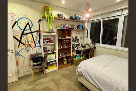 Apartamento à venda com 200m², 3 quartos e 1 vaga Apartamento à venda com 200m², 3 quartos e 1 vagaQuarto 2