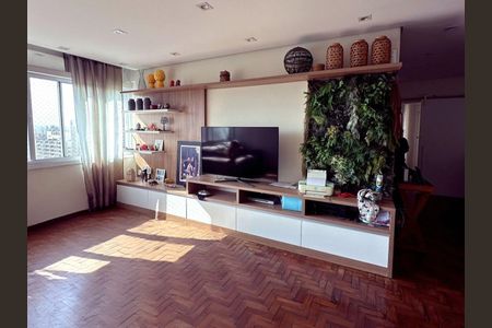 Apartamento à venda com 200m², 3 quartos e 1 vaga Apartamento à venda com 200m², 3 quartos e 1 vagaSala