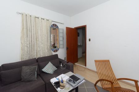 Casa para alugar com 260m², 3 quartos e 1 vagaSala