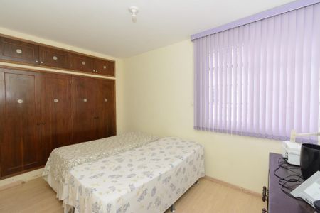 Casa para alugar com 260m², 3 quartos e 1 vagaQuarto 2