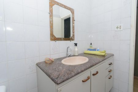 Casa para alugar com 260m², 3 quartos e 1 vagaBanheiro Social