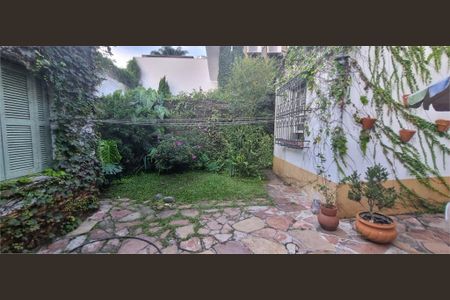 Casa à venda com 4 quartos, 150m² em Jardim Paulistano, São Paulo