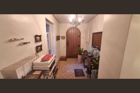 Casa à venda com 4 quartos, 150m² em Jardim Paulistano, São Paulo