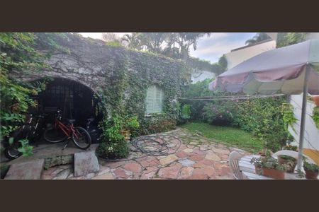 Casa à venda com 4 quartos, 150m² em Jardim Paulistano, São Paulo