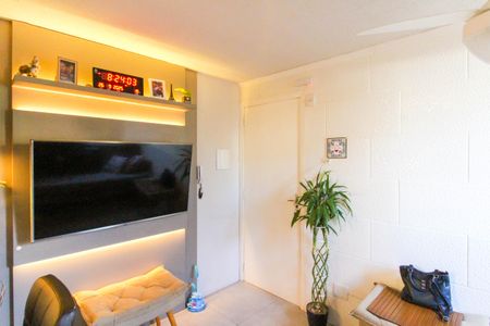 Sala de apartamento à venda com 2 quartos, 46m² em Mato Grande, Canoas