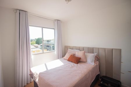 Quarto 1 de apartamento à venda com 2 quartos, 50m² em Chácaras Califórnia, Contagem