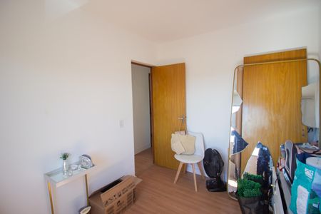 Quarto 2 de apartamento à venda com 2 quartos, 50m² em Chácaras Califórnia, Contagem