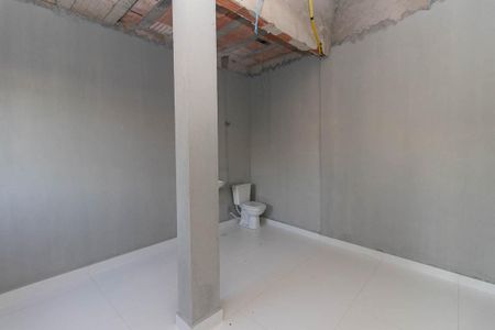 Casa para alugar com 360m², 3 quartos e 5 vagas Casa para alugar com 360m², 3 quartos e 5 vagasQuarto de Serviço
