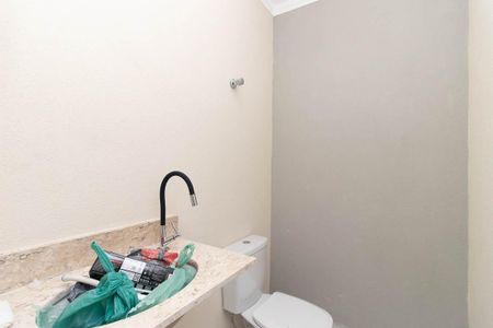 Lavabo de casa para alugar com 3 quartos, 360m² em Vila Isolina Mazzei, São Paulo