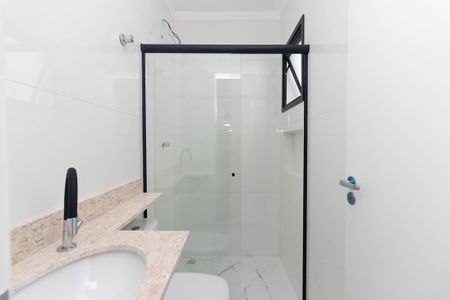 Casa para alugar com 360m², 3 quartos e 5 vagas Casa para alugar com 360m², 3 quartos e 5 vagasBanheiro da Suíte 2