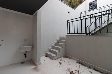 Casa para alugar com 360m², 3 quartos e 5 vagas Casa para alugar com 360m², 3 quartos e 5 vagasÁrea de Serviço