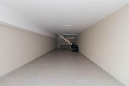 Casa para alugar com 360m², 3 quartos e 5 vagas Casa para alugar com 360m², 3 quartos e 5 vagasGaragem