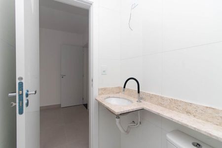 Casa para alugar com 360m², 3 quartos e 5 vagas Casa para alugar com 360m², 3 quartos e 5 vagasBanheiro da Suíte 2