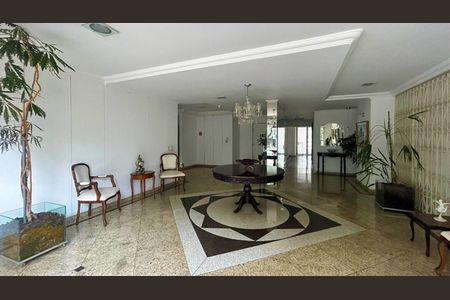 Apartamento à venda com 87m², 2 quartos e 1 vagaHall de entrada