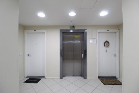 Apartamento à venda com 55m², 2 quartos e 1 vagaÁrea comum