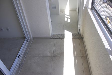 Apartamento à venda com 60m², 2 quartos e 1 vagaVaranda