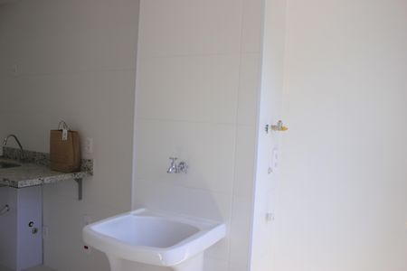 Apartamento à venda com 60m², 2 quartos e 1 vagaCozinha com lavanderia